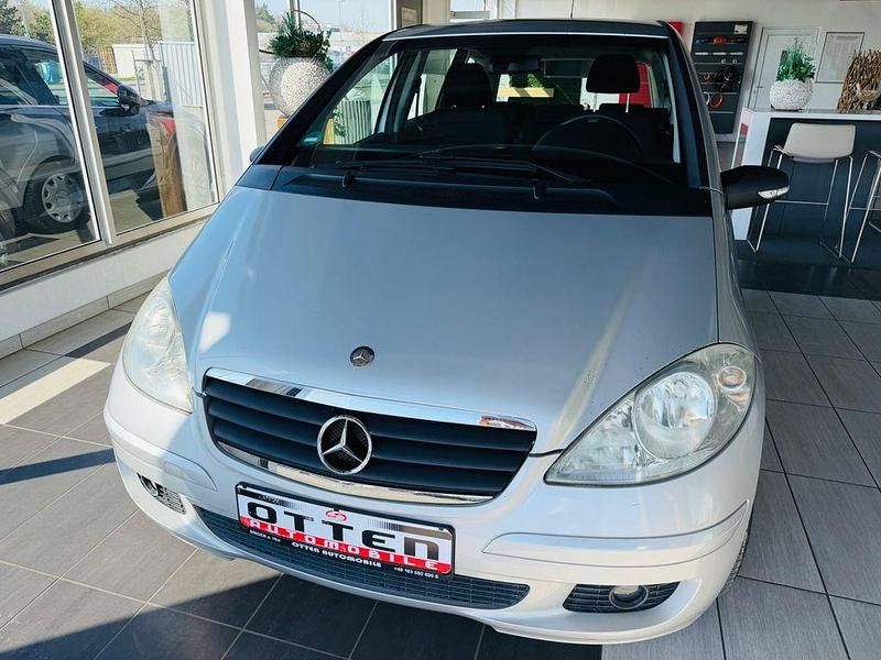 Gebraucht Mercedes A150 95 PS (69 kW) 2004 Polarsilber Limousine