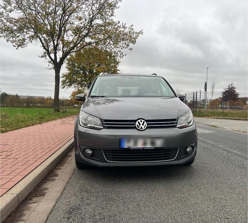Gebraucht VW Touran Cross 140 PS (102 kW) 2011 Grau Van / Kleinbus