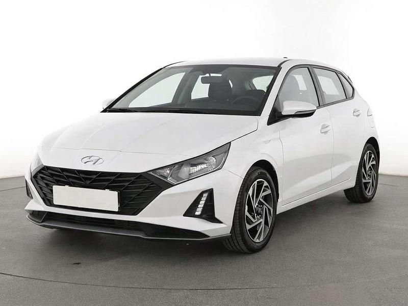 Neu Hyundai i20 101 PS (74 kW) 2025 Atlas weiß Kleinwagen