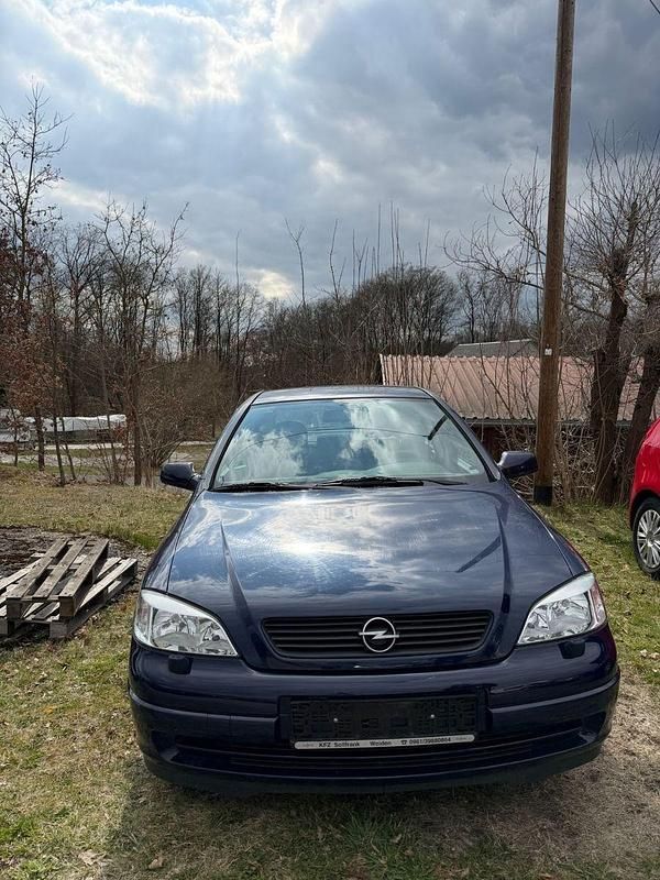 Gebraucht Opel Astra Comfort 75 PS (55 kW) 2001 Blau Limousine