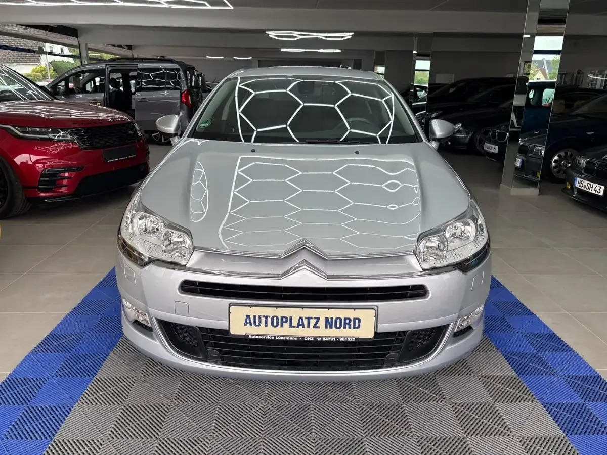 Gebraucht Citroën C5 Exclusive 156 PS (114 kW) 2011 Silber Limousine