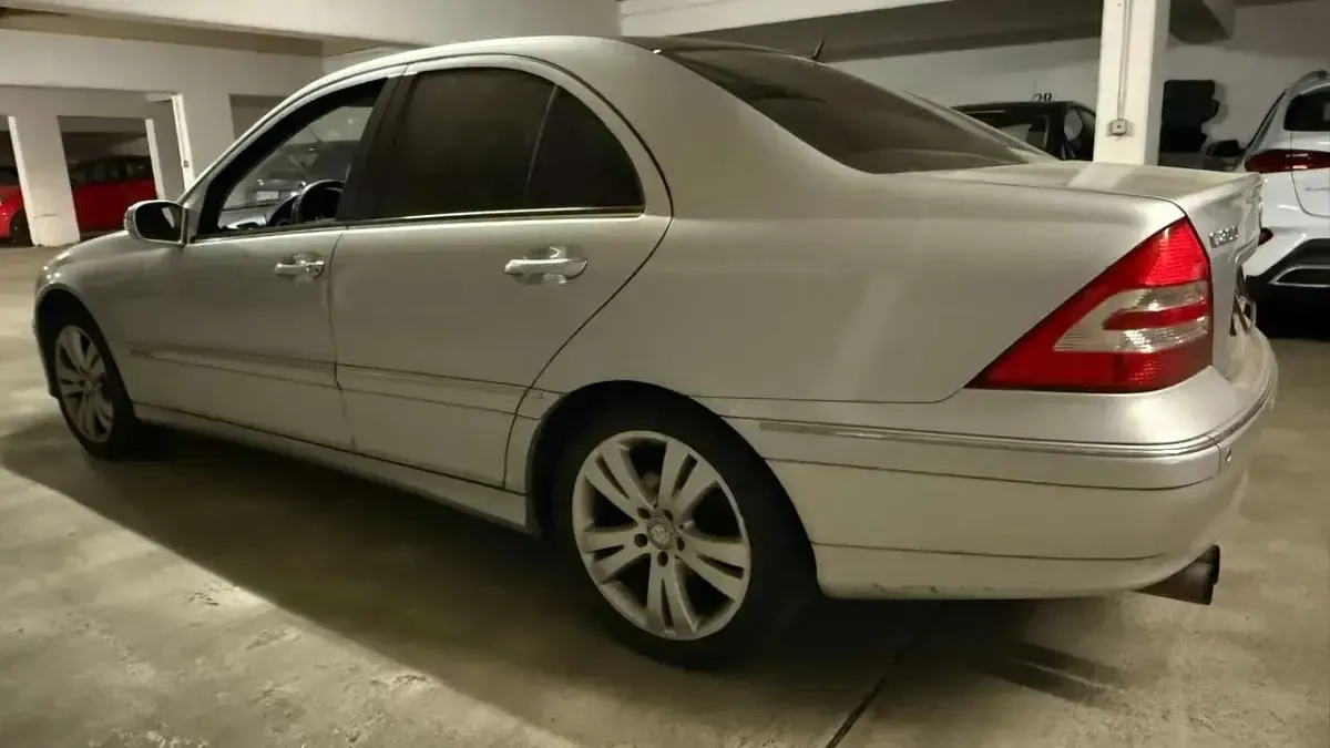 Gebraucht Mercedes C200 Elegance 163 PS (119 kW) 2005 Limousine