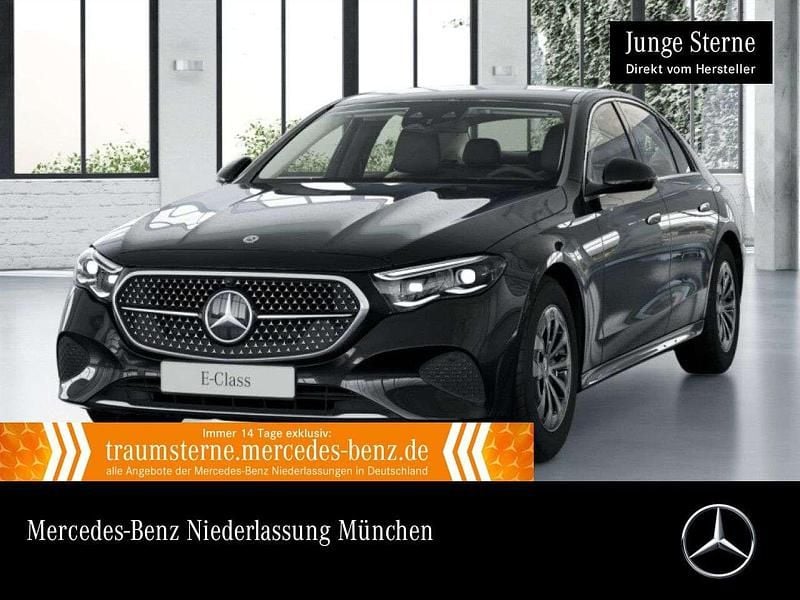 Schwarz Gebraucht 2024 Mercedes E220 Advanced Limousine | 49.980 € (Guter Preis) - Bild 1/3