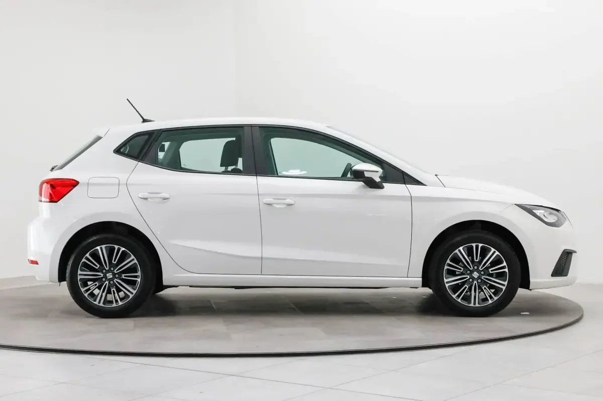 Gebraucht Seat Ibiza Reference 95 PS (69 kW) 2024 Weiß Limousine