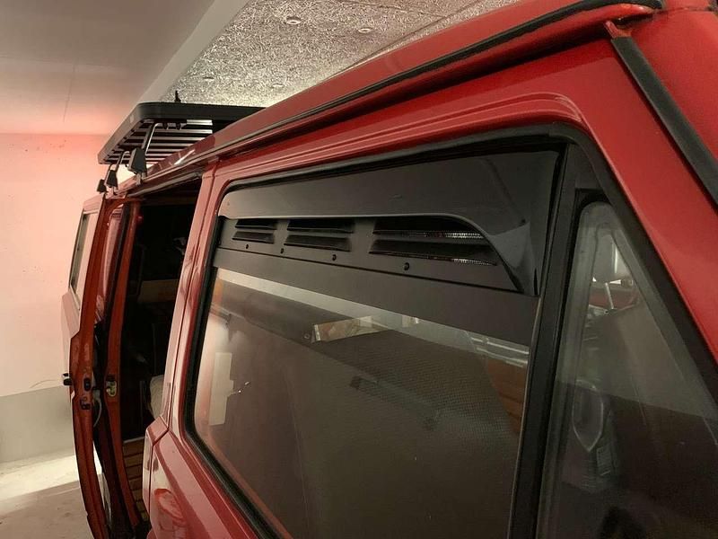 Gebraucht VW T3 77 PS (56 kW) 1985 Rot Van