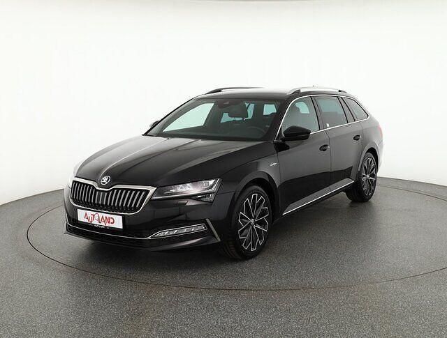 Schwarz Gebraucht 2021 Skoda Superb LAURIN & KLEMENT Kombi | 27.950 € (Fairer Preis) - Bild 1/4