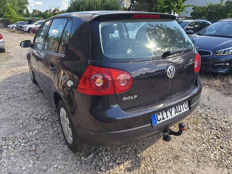 Gebraucht VW Golf IV Trendline 75 PS (55 kW) 2005 Schwarz Kleinwagen