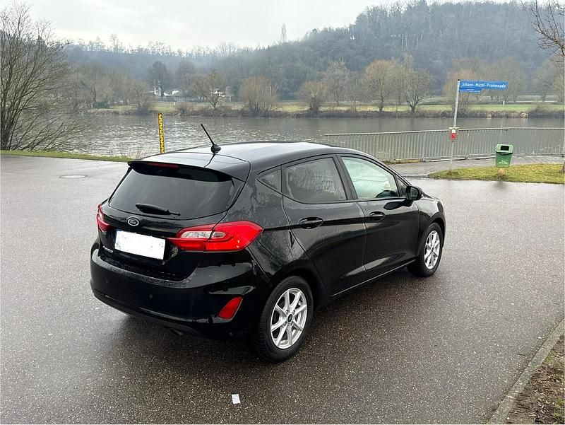 Gebraucht Ford Fiesta 2018 Schwarz Limousine