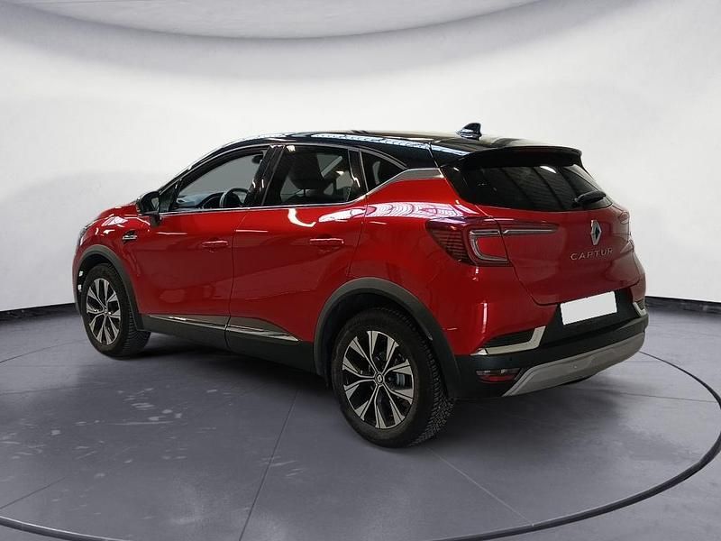 Gebraucht Renault Captur Techno 92 PS (67 kW) 2024 Rouge flamme/noir SUV