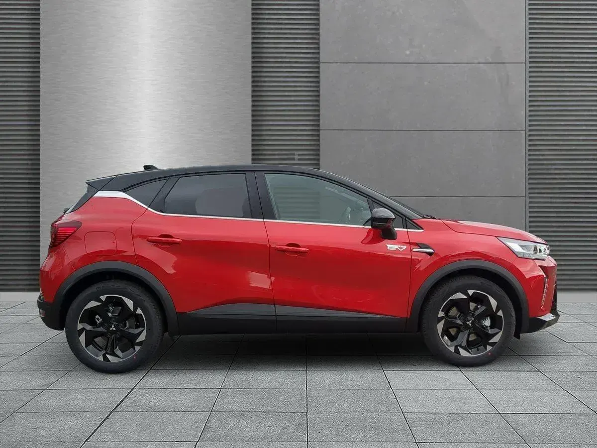 Gebraucht Mitsubishi ASX Top 158 PS (116 kW) 2025 Aurorarot/onyxschwarz SUV