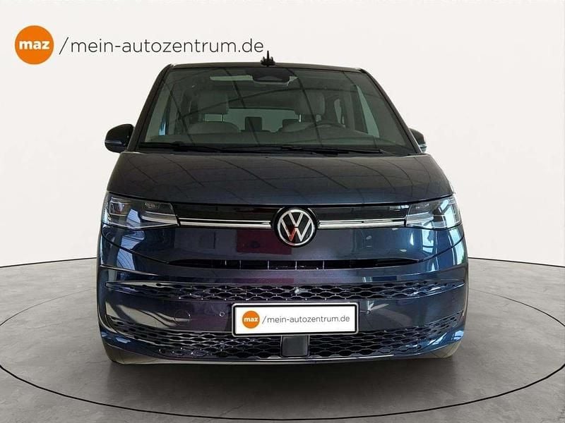 Gebraucht VW Multivan 150 PS (110 kW) 2026 Starlight blue (blau), metallic Van