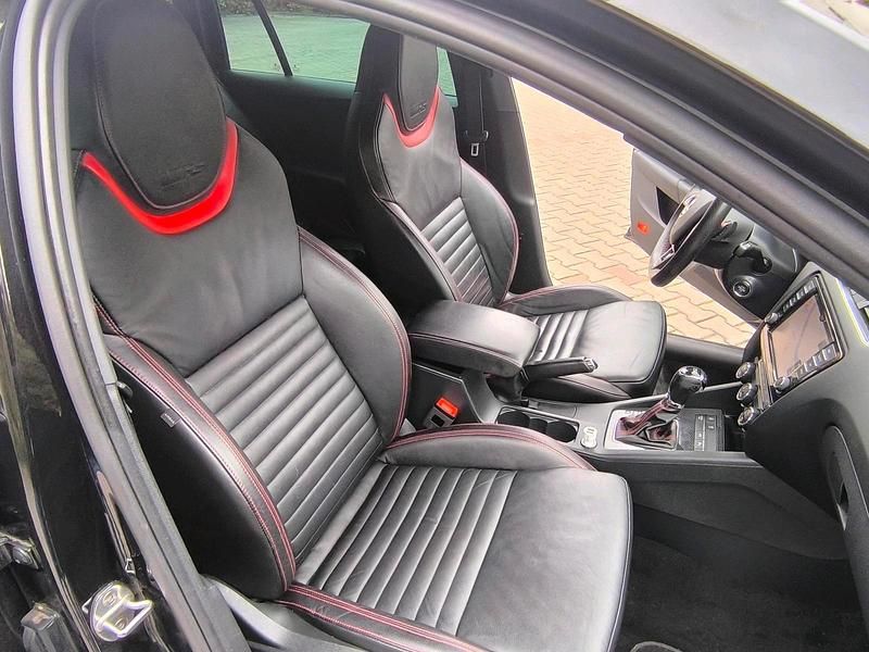 Gebraucht Skoda Octavia vRS 220 PS (161 kW) 2016 Schwarz Kleinwagen