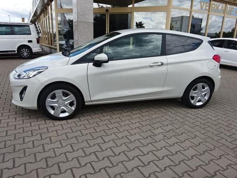 Gebraucht Ford Fiesta Titanium 75 PS (55 kW) 2020 Weiß Kleinwagen