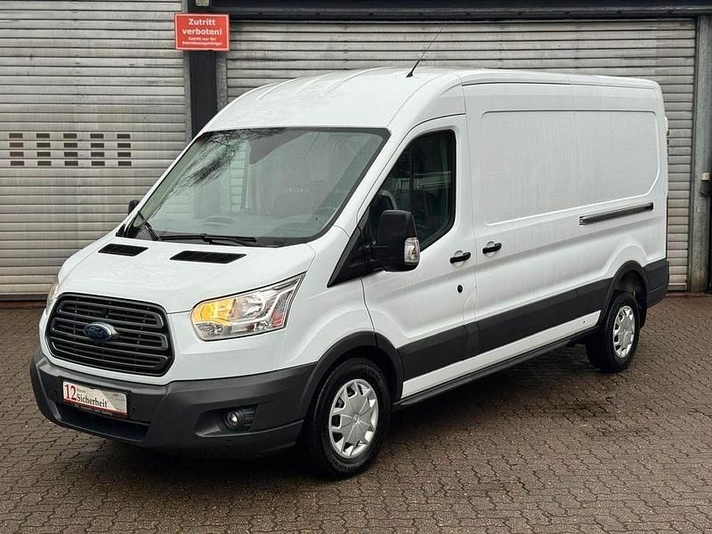 Gebraucht Ford Transit Trend 170 PS (125 kW) 2019 Weiß Van / Kleinbus