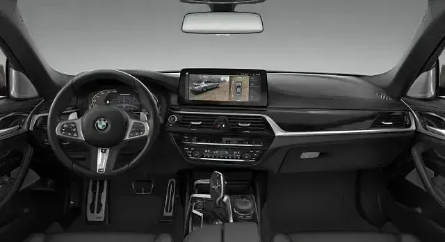 Gebraucht BMW M550 Comfort Edition 530 PS (389 kW) 2023 Schwarz Limousine