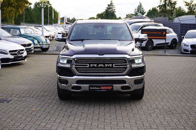 Gebraucht Dodge Ram 402 PS (295 kW) 2022 Schwarz Pickup