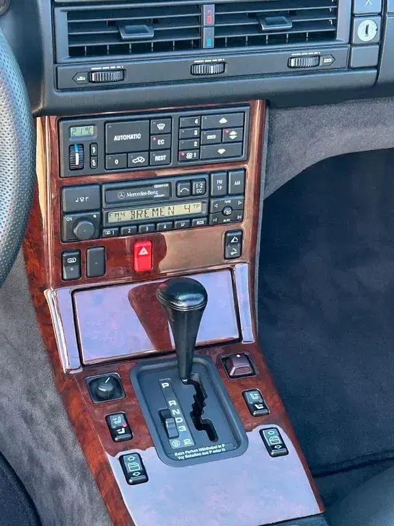 Gebraucht Mercedes SL280 193 PS (141 kW) 1994 Schwarz Cabrio