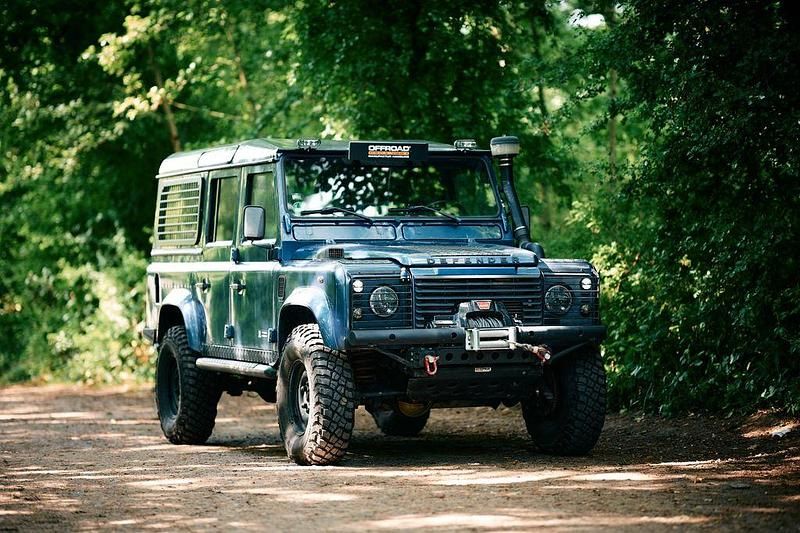 Blau Gebraucht 2002 Land Rover Defender SUV | 23.000 € - Bild 1/4