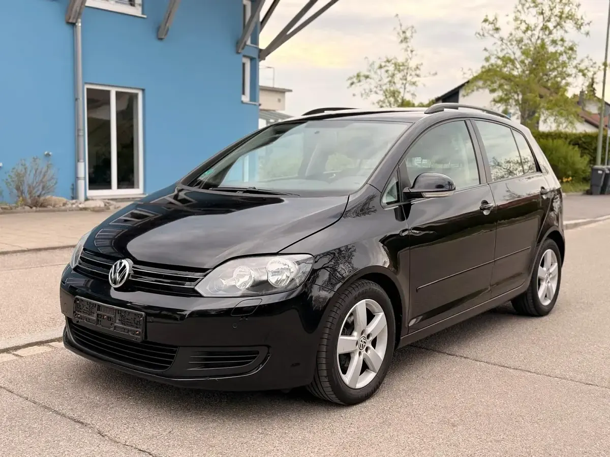 Gebraucht VW Golf VI 105 PS (77 kW) 2010 Schwarz Kleinwagen