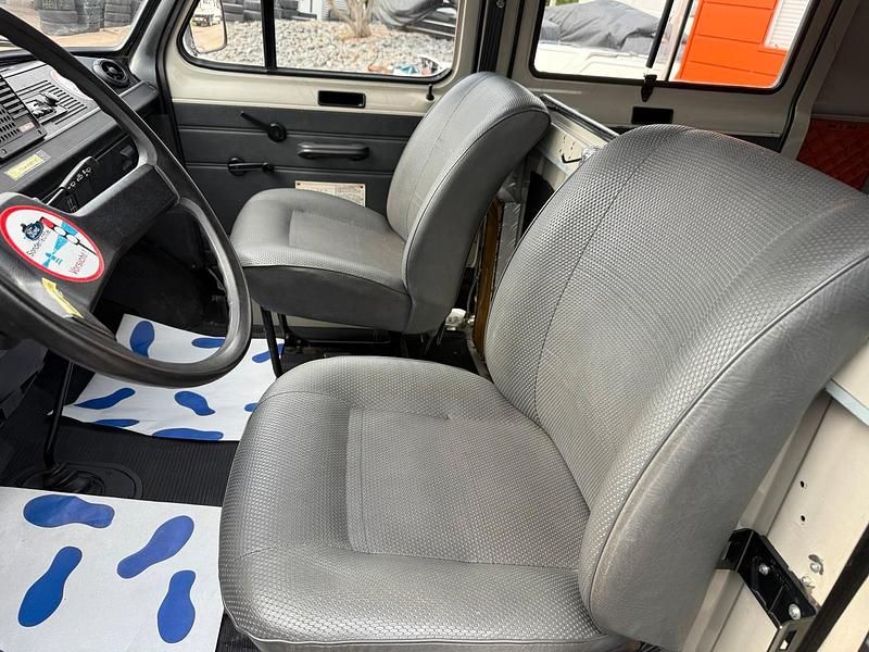 Gebraucht Ford Transit 75 PS (55 kW) 1985 Weiß Limousine