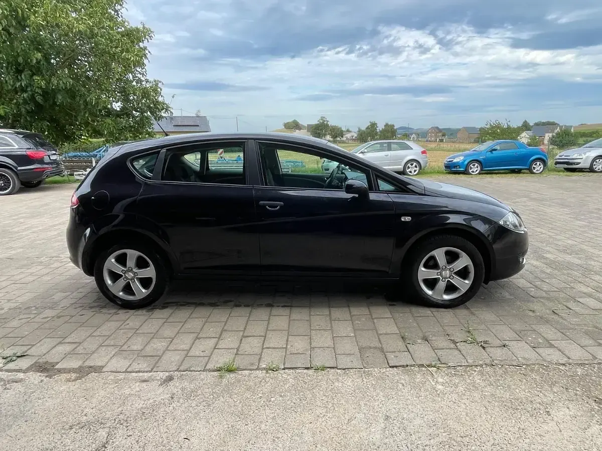 Gebraucht Seat Leon Reference 105 PS (77 kW) 2008 Schwarz Kleinwagen