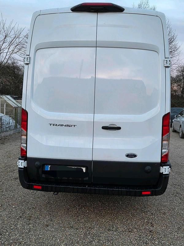 Gebraucht Ford Transit 139 PS (102 kW) 2024 Weiß Van / Kleinbus