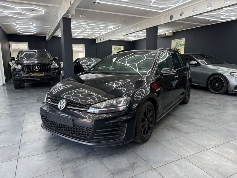Schwarz Gebraucht 2015 VW Golf VII GTD Kombi | 8.390 € (Fairer Preis) - Bild 1/4