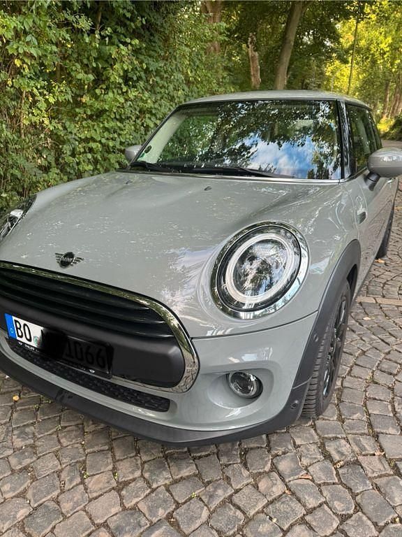 Grau Gebraucht 2019 Mini ONE Kleinwagen | 12.400 € (Guter Preis) - Bild 1/4