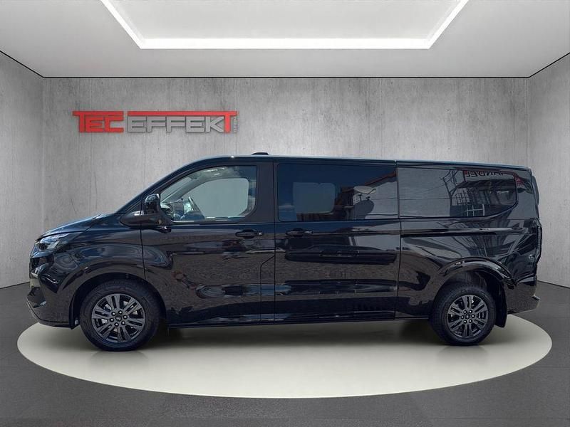 Gebraucht Ford Tourneo Titanium 170 PS (125 kW) 2025 Obsidianschwarz metallic Van / Kleinbus