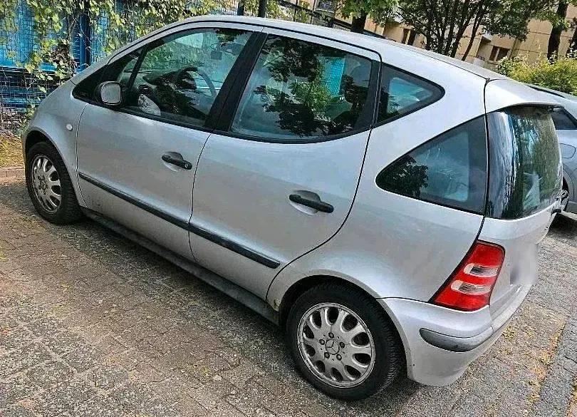 Gebraucht Mercedes A200 82 PS (60 kW) 2002 Silber Van / Kleinbus