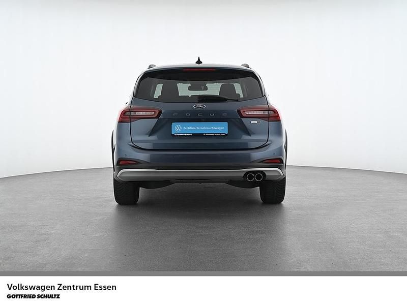 Gebraucht Ford Focus Active 125 PS (91 kW) 2022 Blau Kombi