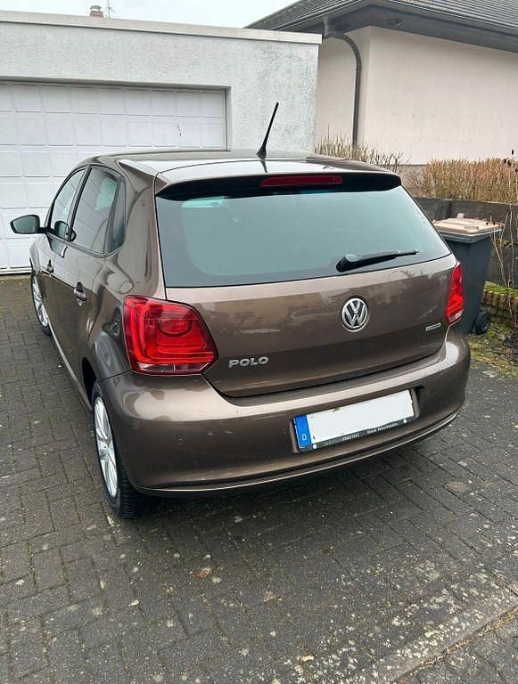 Gebraucht VW Polo 69 PS (50 kW) 2011 Braun Kleinwagen