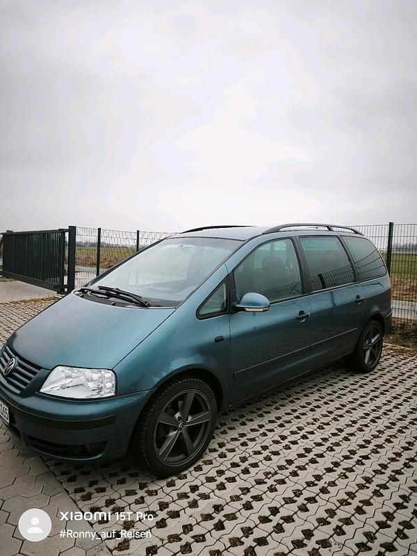Gebraucht VW Sharan 116 PS (85 kW) 2003 Blau Van / Kleinbus