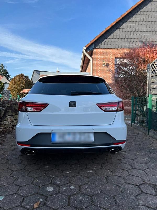 Gebraucht Seat Leon ST CUPRA 290 PS (213 kW) 2016 Weiß Kombi