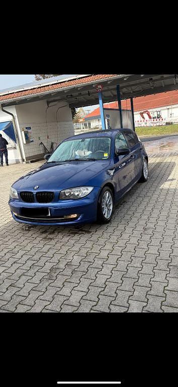 Gebraucht BMW 120 177 PS (130 kW) 2007 Blau Kleinwagen