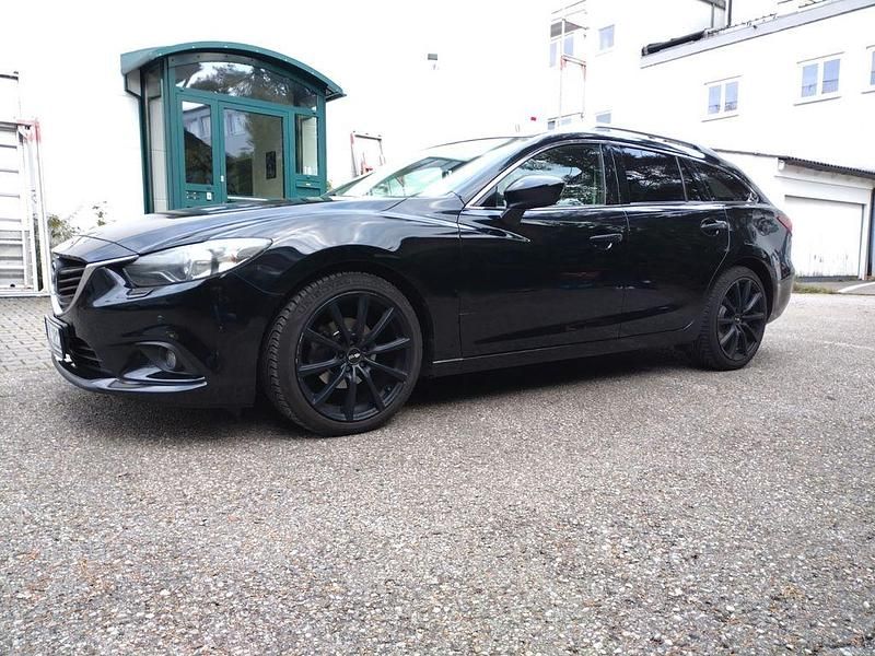 Schwarz Gebraucht 2013 Mazda 6 Center-Line Limousine | 8.890 € (Guter Preis) - Bild 1/4