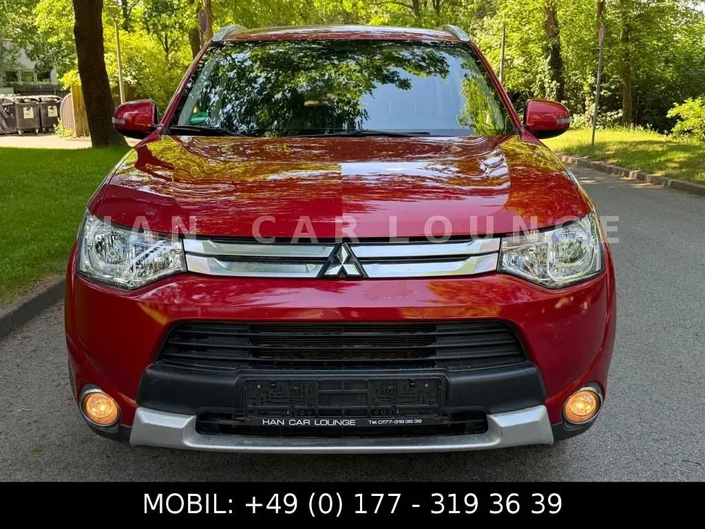 Gebraucht Mitsubishi Outlander 150 PS (110 kW) 2015 Rot SUV