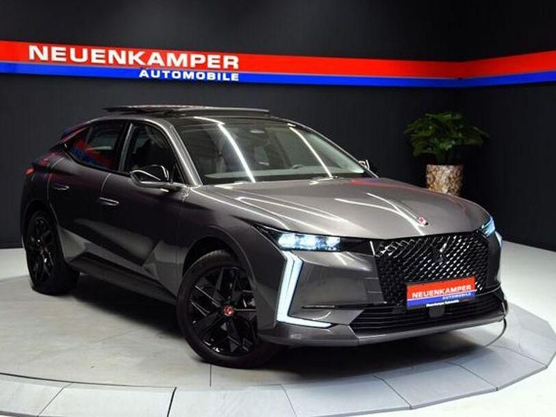 Grau Gebraucht 2023 DS Automobiles DS4 Performance Limousine | 22.490 € (Fairer Preis) - Bild 1/4