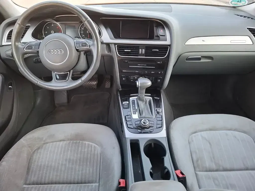 Gebraucht Audi A4 Ambiente 245 PS (180 kW) 2012 Blau Kombi