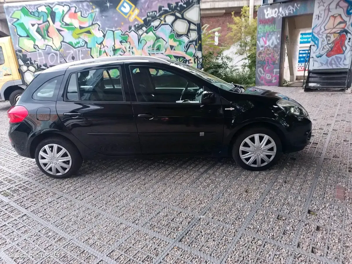 Gebraucht Renault Clio 2012 Schwarz Kombi