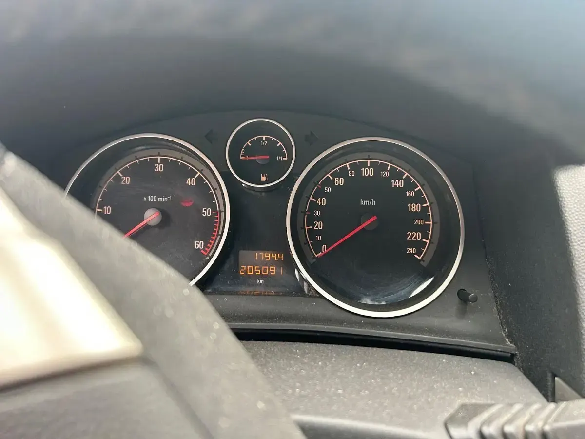 Gebraucht Opel Astra Innovation 110 PS (80 kW) 2008 Blau Kombi