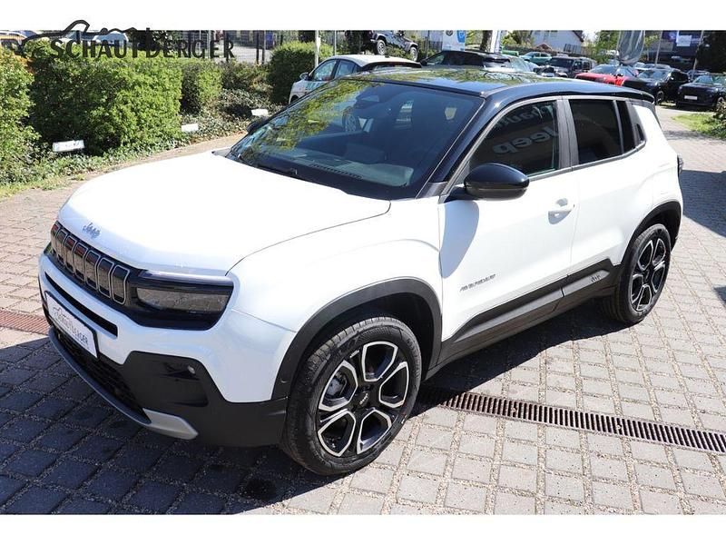 Neu Jeep Avenger Summit 110 PS (80 kW) 2026 Weiss SUV