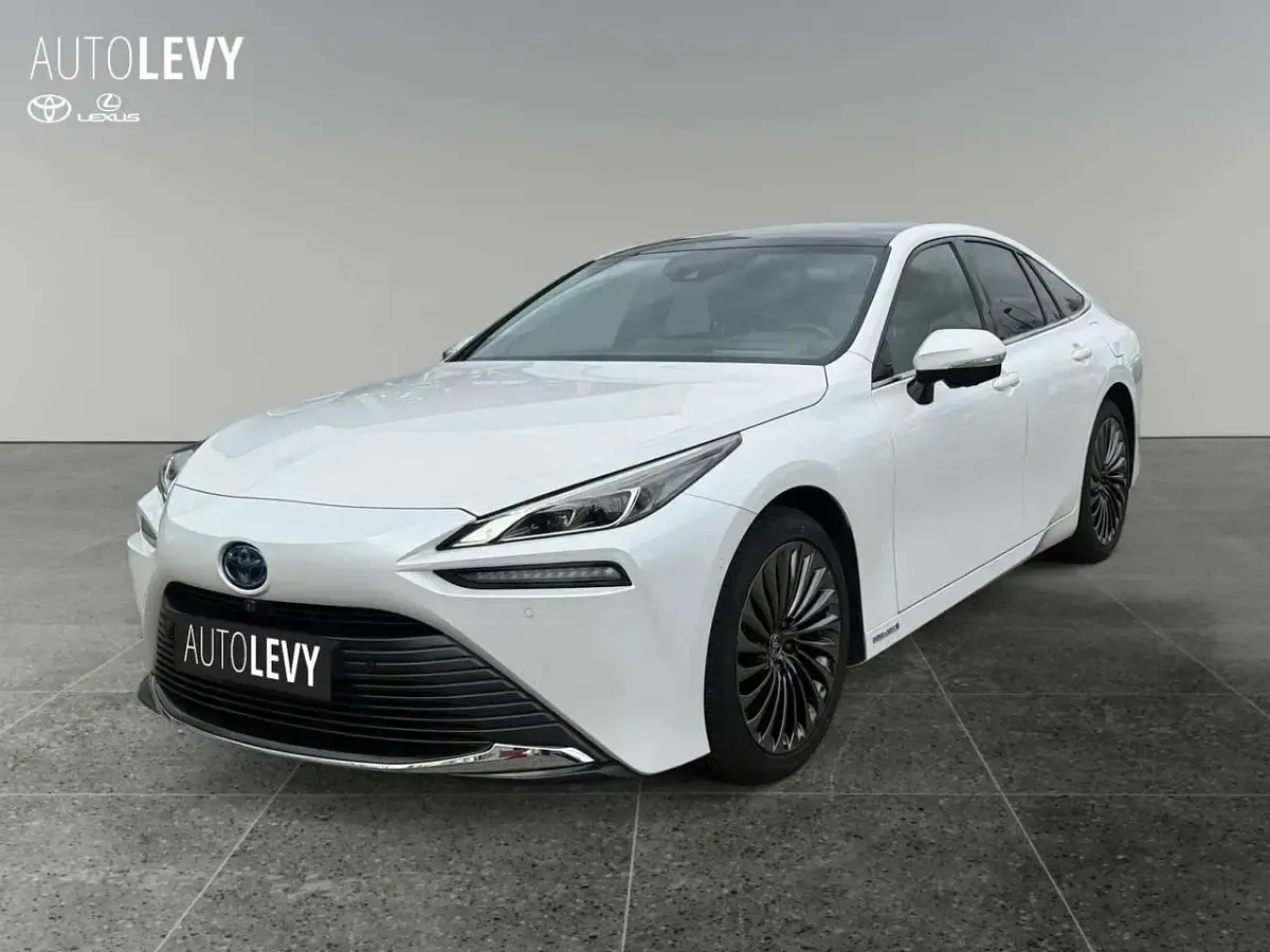 Gebraucht Toyota Mirai Advance 182 PS (133 kW) 2022 Weiß Limousine