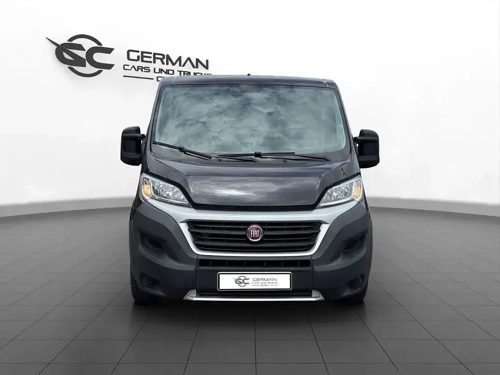 Gebraucht Fiat Ducato 116 PS (85 kW) 2018 Schwarz Van