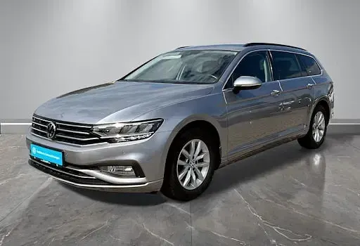 Gebraucht VW Passat Business 150 PS (110 kW) 2022 Silber Kombi