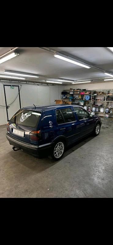 Gebraucht VW Golf III 75 PS (55 kW) 1995 Blau Kleinwagen