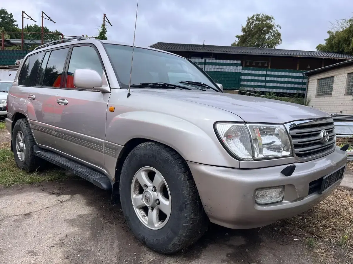 Gebraucht Toyota Land Cruiser Executive 204 PS (150 kW) 2004 Silber SUV