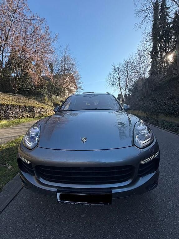 Gebraucht Porsche Cayenne S E-Hybrid 416 PS (305 kW) 2015 Grau SUV