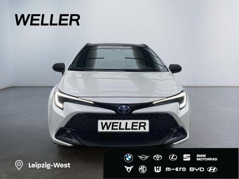 Gebraucht Toyota Corolla Team 196 PS (144 kW) 2024 Weiss Kombi