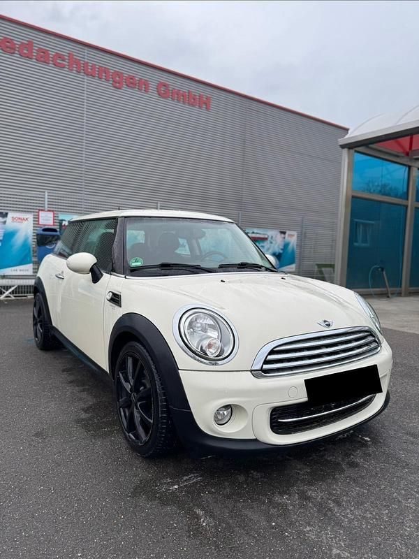 Gebraucht Mini Cooper 122 PS (89 kW) 2013 Weiß Kleinwagen